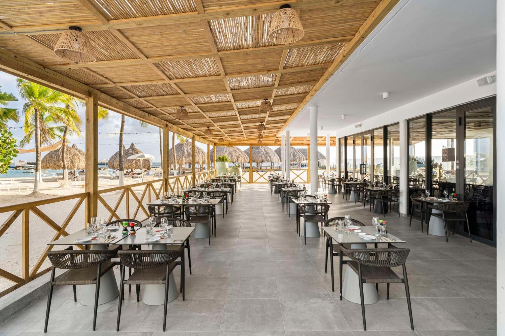 Mangrove Beach Corendon Curacao All-Inclusive Resort, Curio By Hilton วิลเลมสตัด ภายนอก รูปภาพ