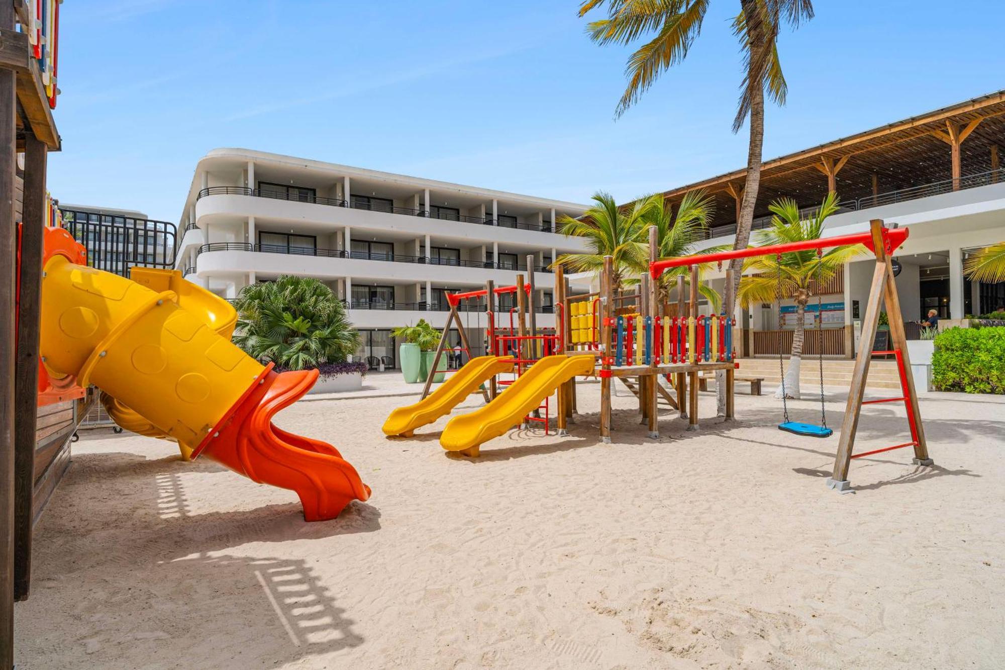 Mangrove Beach Corendon Curacao All-Inclusive Resort, Curio By Hilton วิลเลมสตัด ภายนอก รูปภาพ